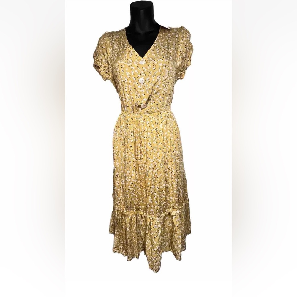 NWT! Sucrefas Yellow Floral Flower Dress Summer Dress Size Small S. Loose Fit
